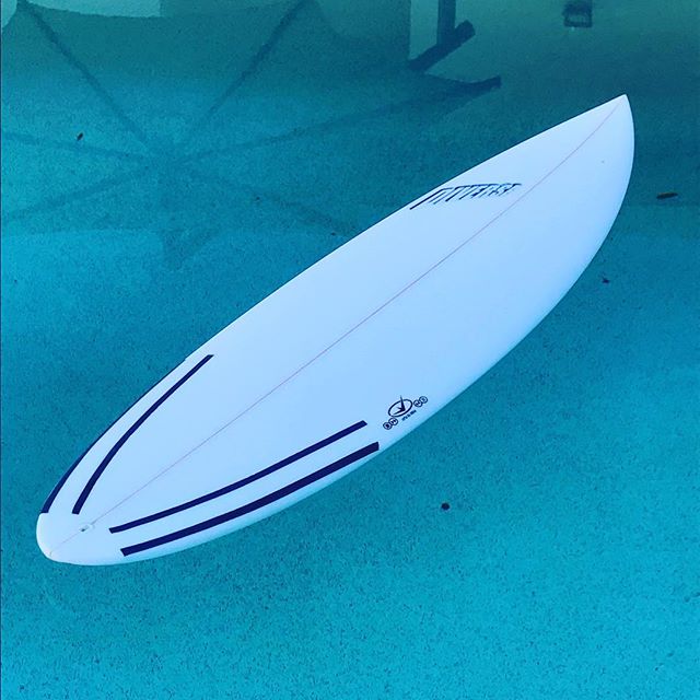  #roundtail #gardenvariety #customsurfboards #yum #fcs2 #colan 6'0x19x2 ¼=27l