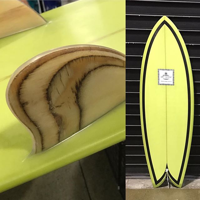  #comeseeme @sideways_surf #tweedstore #modernvintage #twinkeel #custom #surfboard #saturdayfun