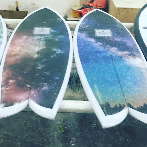  #amazing #twinfins #inproduction #comingsoon @sideways_surf #thanks @psi_surfboardmanufacturing #astraltracer #timetravel #galaxysahead